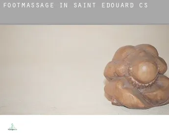Foot massage in  Saint-Édouard (census area)